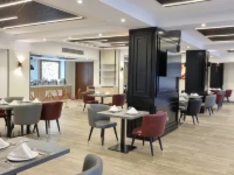 Hôtel El Aziz Inn Hotels in Cheraga