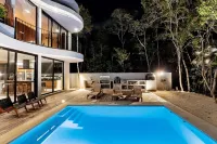 Tzabcan Luxury Eco-Villa