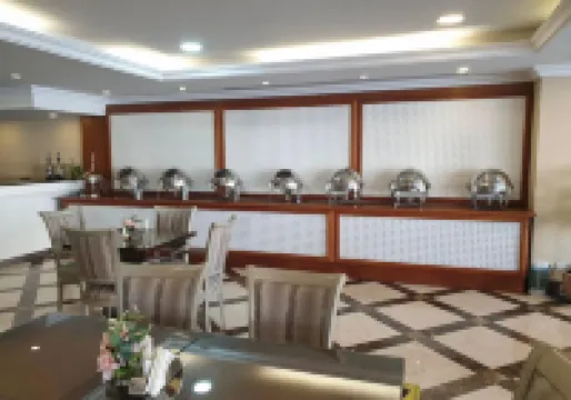 Al Jury Serviced Apartments