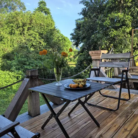 Mango Villa Nong Khiaw
