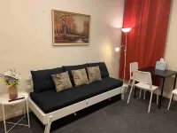 Chadstone Holiday W6 Villa Hotels in Clayton