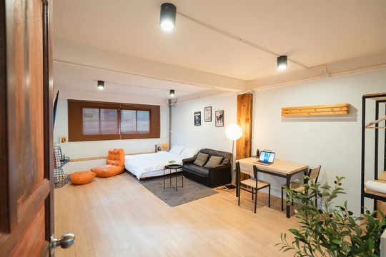 รูปภาพของDec Room at Shine Haus BangSue 02