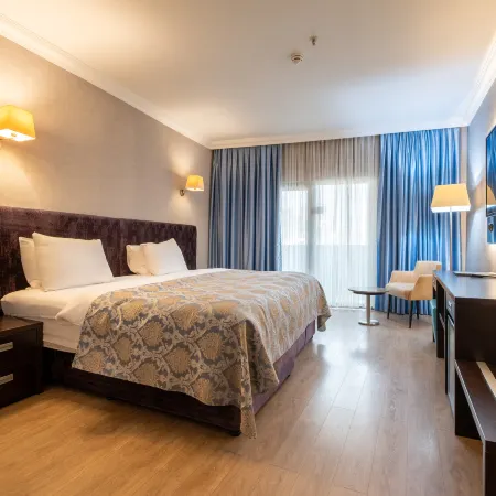 216 Castle Hotel