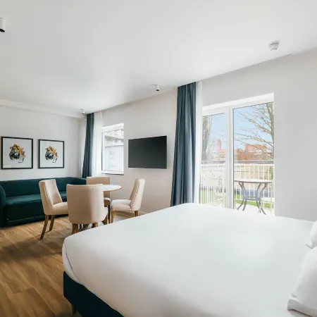 Whitlock16 - Luxury Aparthotel - Montgomery Square - Brussels Отели рядом с достопримечательностью «Музей Автомир»