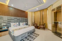 Hotel Bhawani International - Mountain view