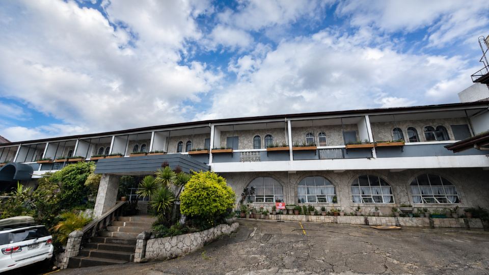 Inntayon Lodge Baguio City