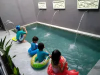 Anjung Pool Villa - Villas