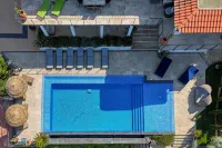Villa Rental in Sanary-sur-Mer – Pool and Garden - Villas