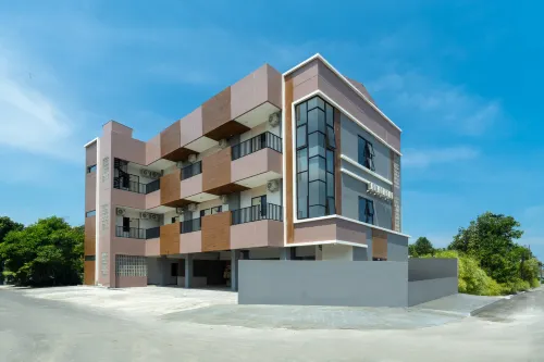 GRAND VALORA SILIWANGI - 2 ดาว