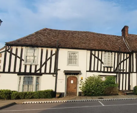 The Red Lion Whittlesford Отели рядом с достопримечательностью «TWI Ltd»