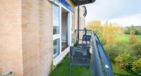 Reading City Centre Penthouse with Parking