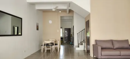 LestariHome2, KLIA Sepang