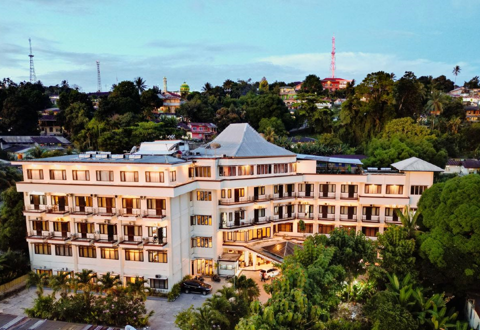 hotel overview picture