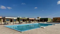 Roushan Resort