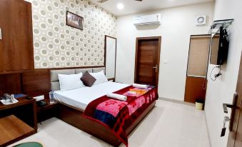 Hotel Babylon Regency