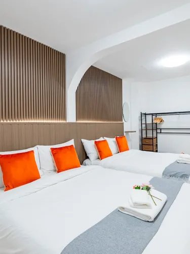 รูปภาพของรักคุณ พัทยา เดินไปซอยบัวขาวและถนนคนเดินได้