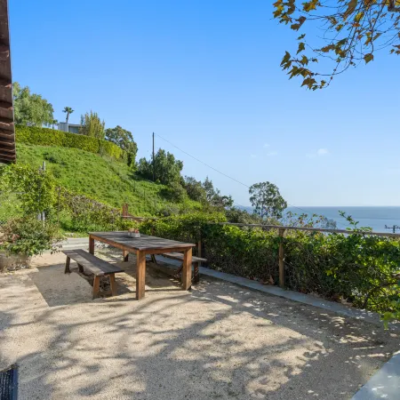 Panoramic Ocean View, 7 Bedroom Gated Villa, with Tennis Court and Swimming Pool