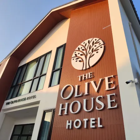 The Olive House Hotel Khon Kaen Отели рядом с достопримечательностью «Рынок Тонтхан»