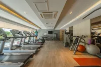 Baan Mai Khao, Luxury Beachfront Duplex 2 BR Residence - 健身室/gym room