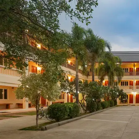 Poonnagunn hotel