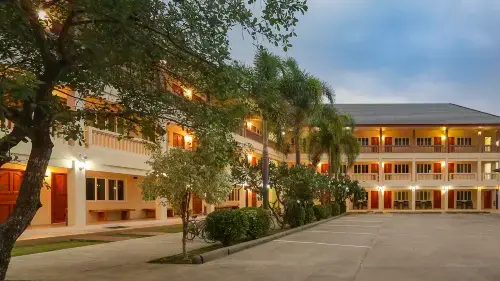 Poonnagunn hotel - 3 tähden