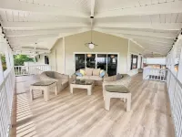Modern Ocean View · Kings · Spacious · Porch · ACs - ヴィラ