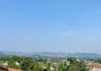 Villa Tangkuban Foothills Lembang - 5 Bedrooms - Private - 山景