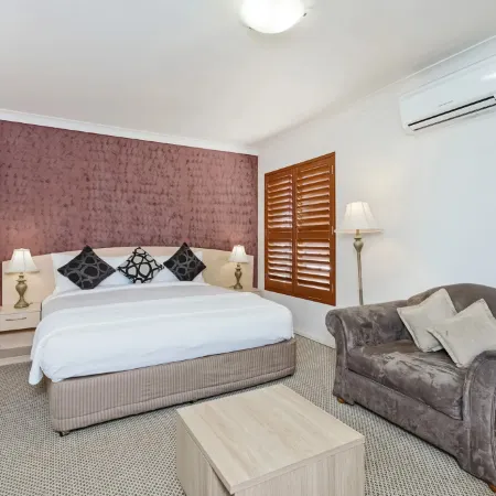 Country Plaza Taree