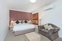Country Plaza Taree - 3-Star