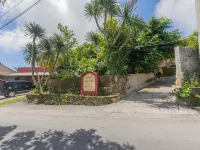 The Salang Guesthouse Hoteles cerca de Colina Bukit Teletubbies
