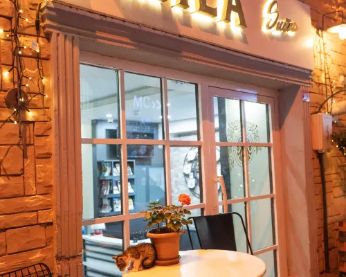 MİLA SUİTES TAKSİM HOTEL Hotels near Beylerbeyi