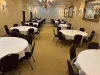 Silverland Inn Отели в г. Стори