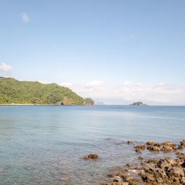 "COVE KAWANA" Shabby Chic Izu Ocean Front Villa