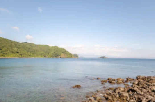 "COVE KAWANA" Shabby Chic Izu Ocean Front Villa