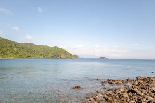 "COVE KAWANA" Shabby Chic Izu Ocean Front Villa