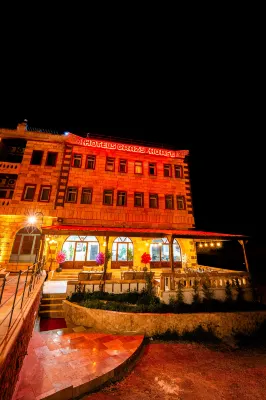 Hotels Crazy Horse Hotel a 