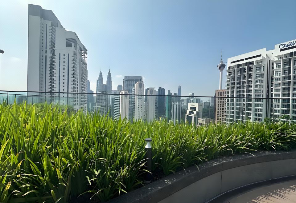 Majestic by Avery at KLCC