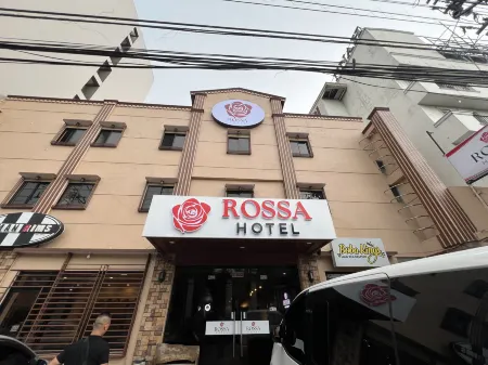 Rossa Hotel Отели рядом с достопримечательностью «Филдс-авеню»