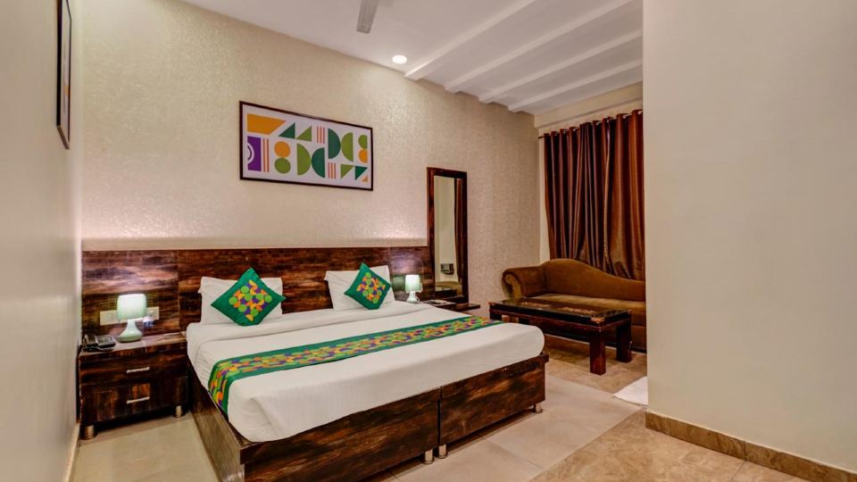 Staylo Masterprice Palace