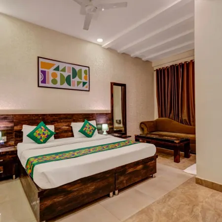 Staylo Masterprice Palace