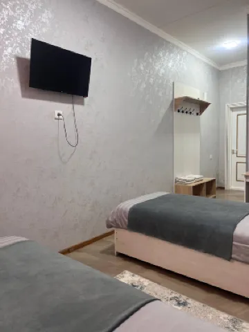 Hostel DANEXAN APA Отели в г. 