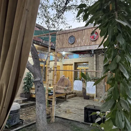 Meros Guest House