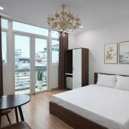 Dreamora Centre Hotel Отели рядом с достопримечательностью «Площадь Бадинь»