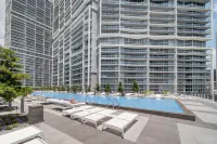 Icon Brickell Miami - Private Pools