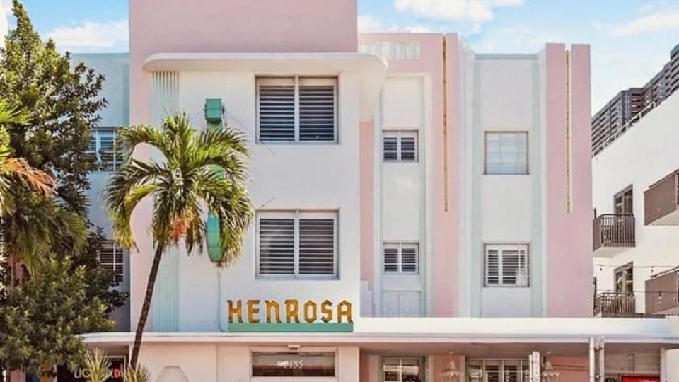 Henrosa Hotel