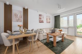 Lumina 3-room Apart w/ Balcony near Mall Arkadia