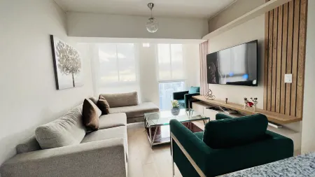 APARTAMENTO KELVIN - Edificio ON APARTMENST Отели рядом с достопримечательностью «Парк фонтанов "Волшебный круговорот воды"»