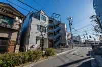 5-min to Edogawa / 3-story villa / 3 rooms, 1 bath Hotels in Ichikawa