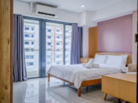 Sapphire Seaview Park Hotels in Paranaque
