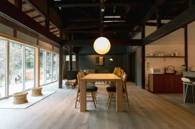 Private Villa BO-SHA 　150-year-old traditional house JR 히가시아키루역 주변 호텔